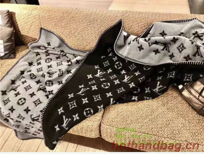 Louis Vuitton Lambswool&Cashmere Shawl&Blanket LVB00002 Louis Vuitton Lambswool&Cashmere Shawl&Blanket LVB00002